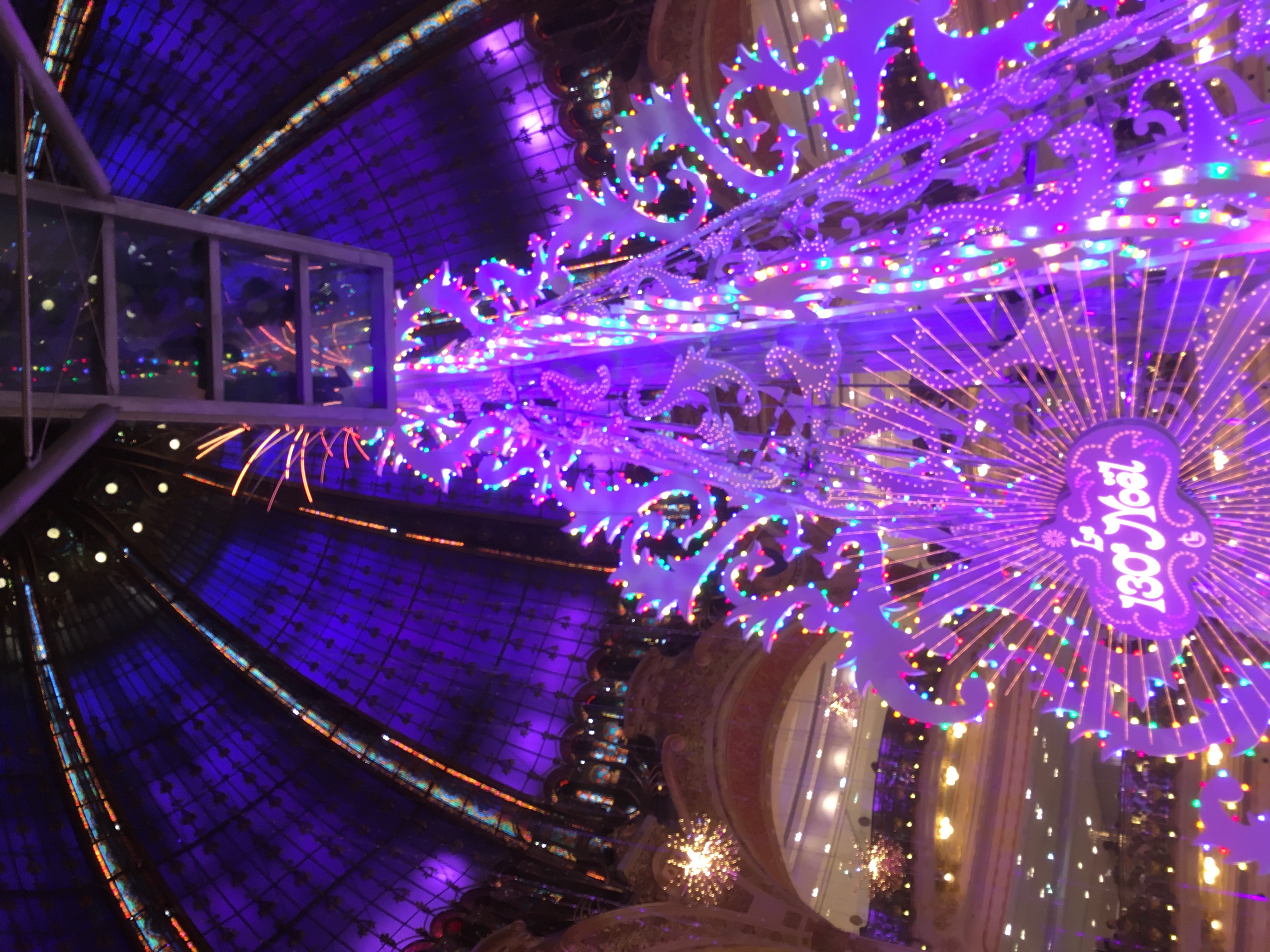 Christmas tree at Galeries Lafayette Haussman 