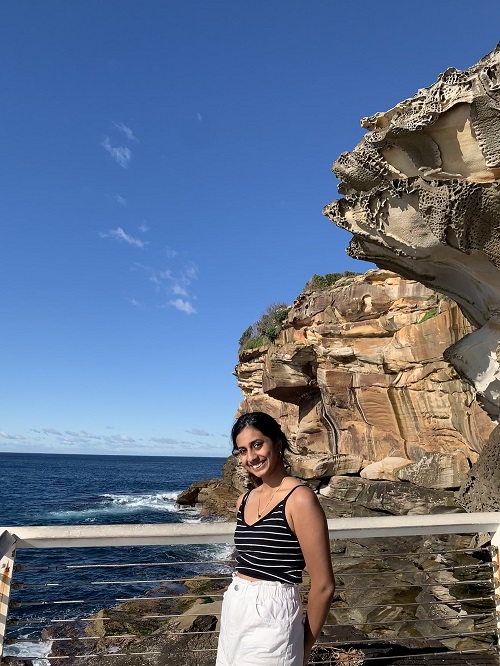 Sriya goes to Bondi Beach on a Thursday afternoon